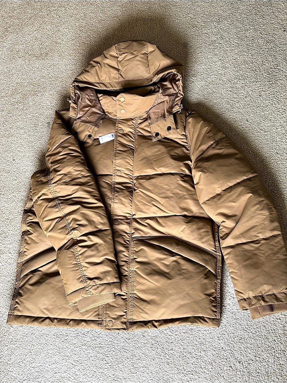 Gap Puffer Jacket in Brown Size Large NWT